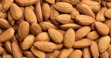 Almendra Kg.